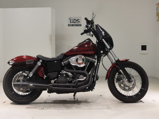 HD STREETBOB FXDB1690 2017