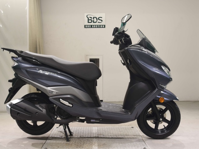 Suzuki BURGMANｽﾄﾘｰﾄ125EX