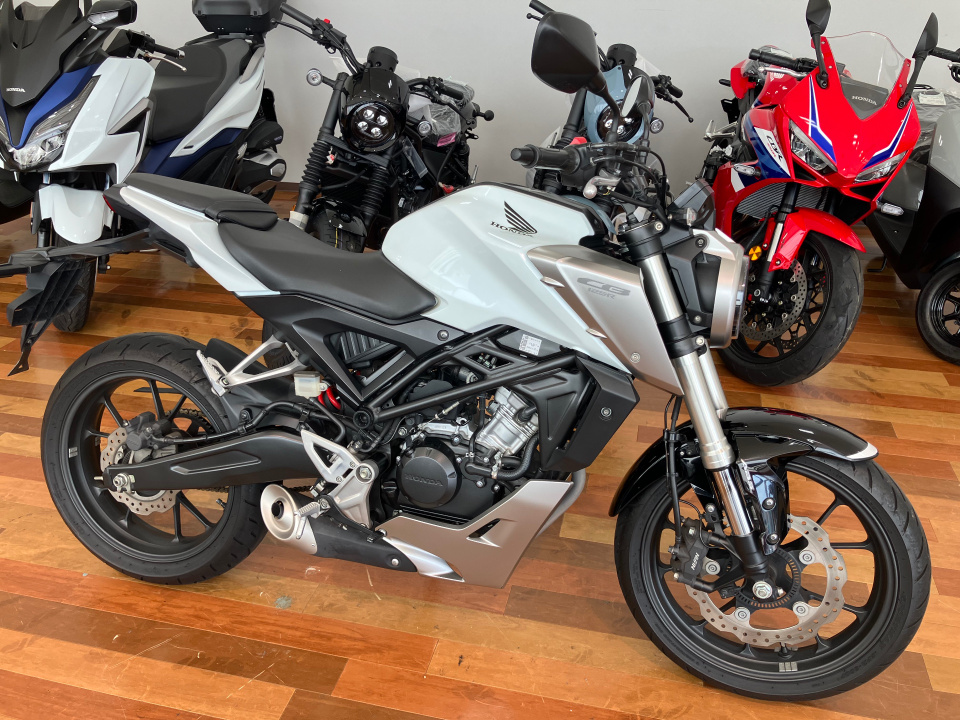 Honda CB125R 2018