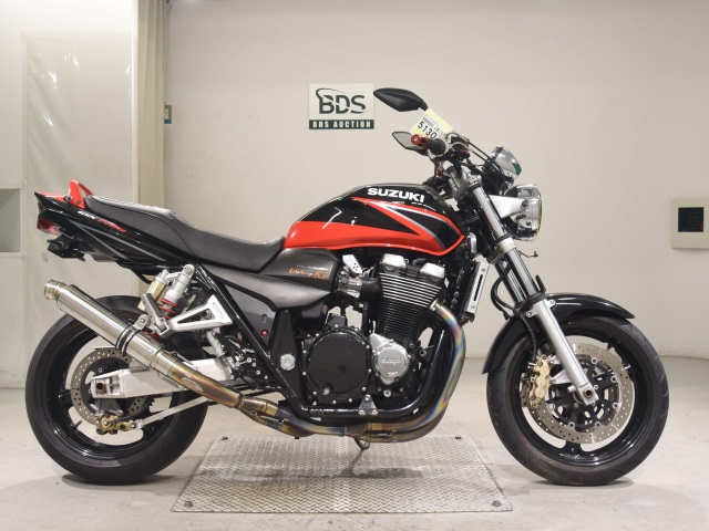 Suzuki GSX1400 2005