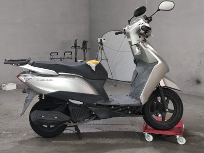 Honda LEAD125 2013