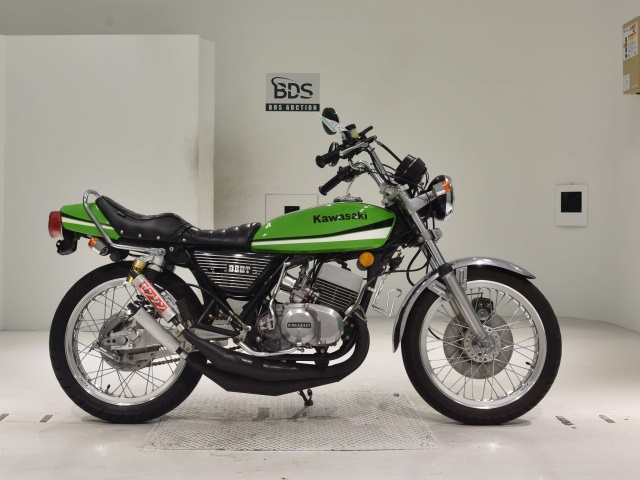 Kawasaki KH400 2011