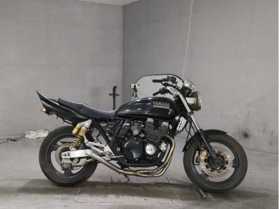Yamaha XJR400 1997