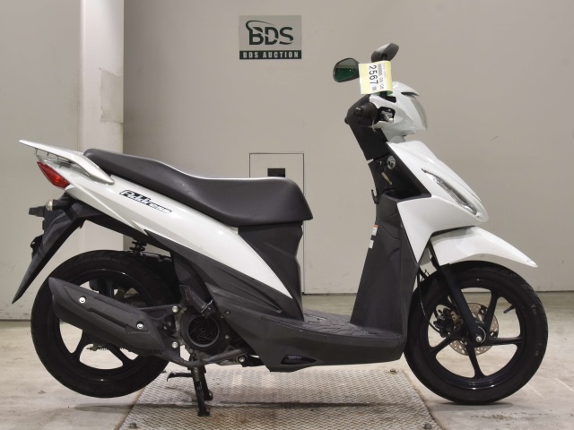 Suzuki ADDRESS V110