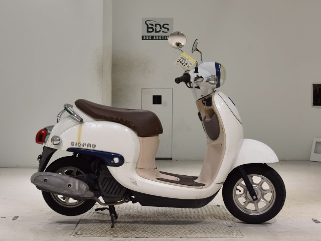 Honda GIORNO 2016