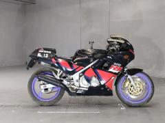 Yamaha FZR250 1987