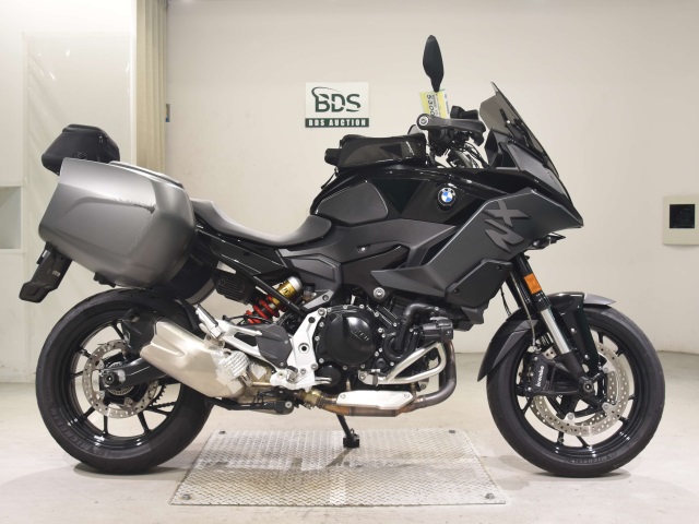 BMW F900XR 2022