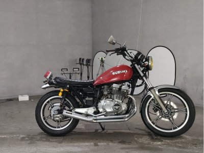 Suzuki GSX250L