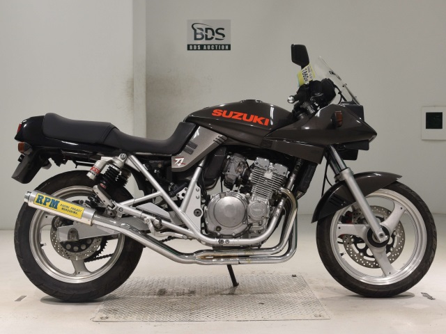 Suzuki GSX250S KATANA