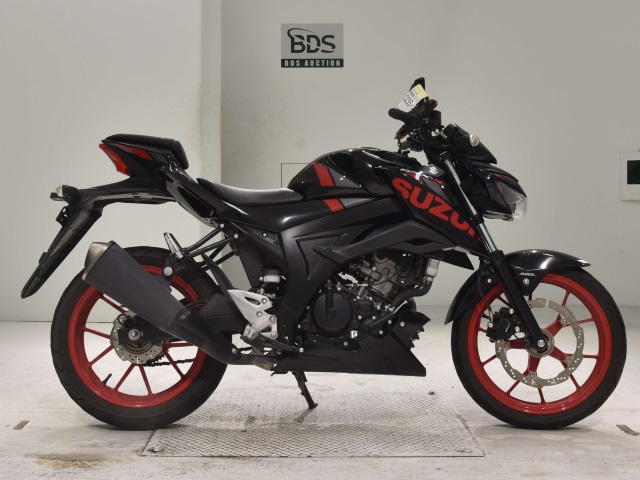 Suzuki GSX-S125