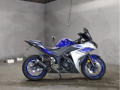 Yamaha YZF-R25 2015