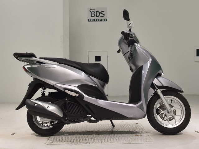 Honda LEAD125 2018