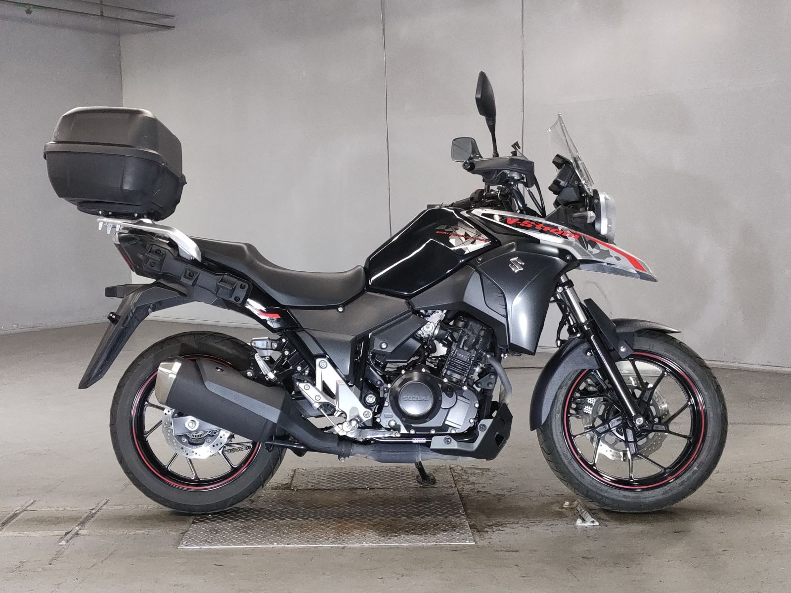 Suzuki V-STROM DL250 2022
