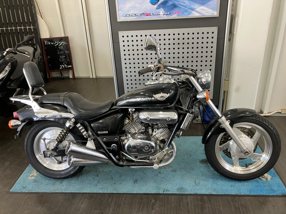 Honda MAGNA250 2005