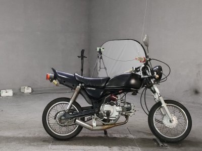 Suzuki GS50