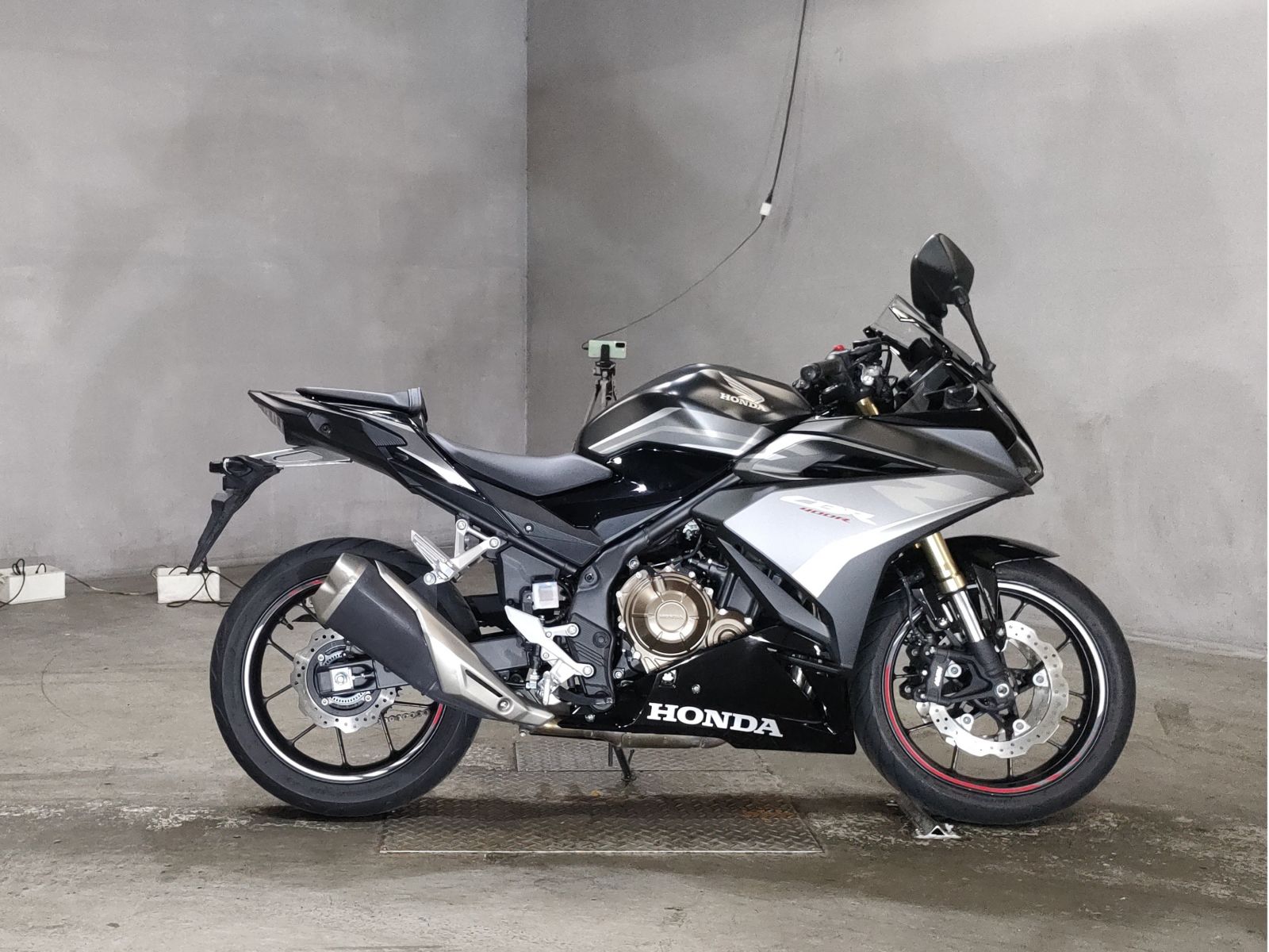 Honda CBR400R 2023