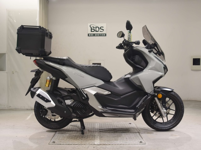 Honda ADV 160 2025