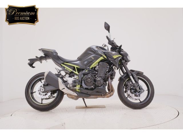 Kawasaki Z900 2021