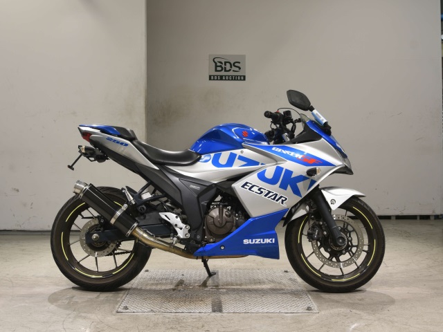 Suzuki GIXXER250 2021