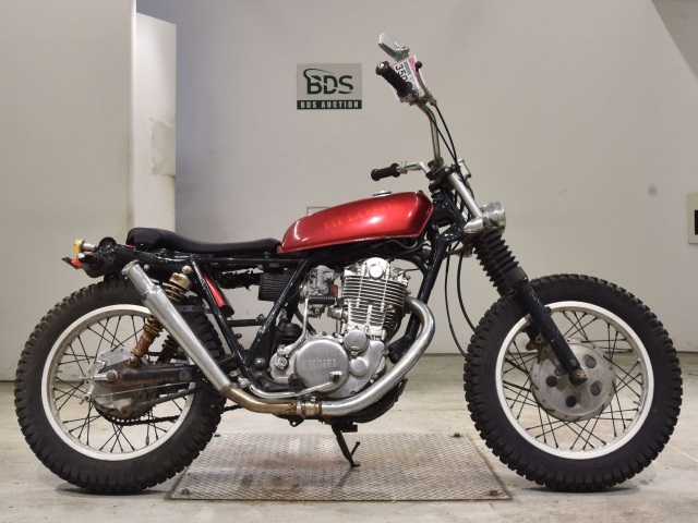 Yamaha SR400 2005