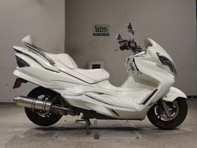 Suzuki SKYWAVE 250S