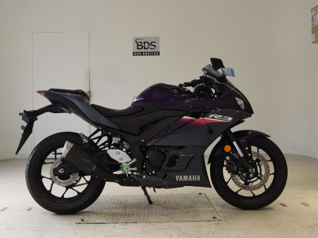 Yamaha YZF-R3 2024
