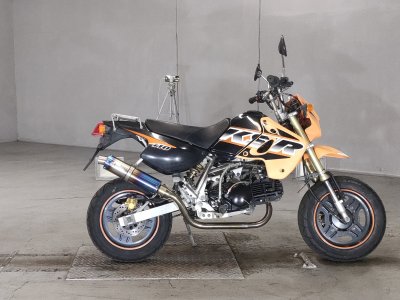 Kawasaki KSR110 2005