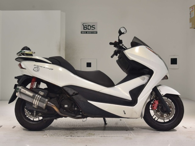 Honda FORZA SIA 2016