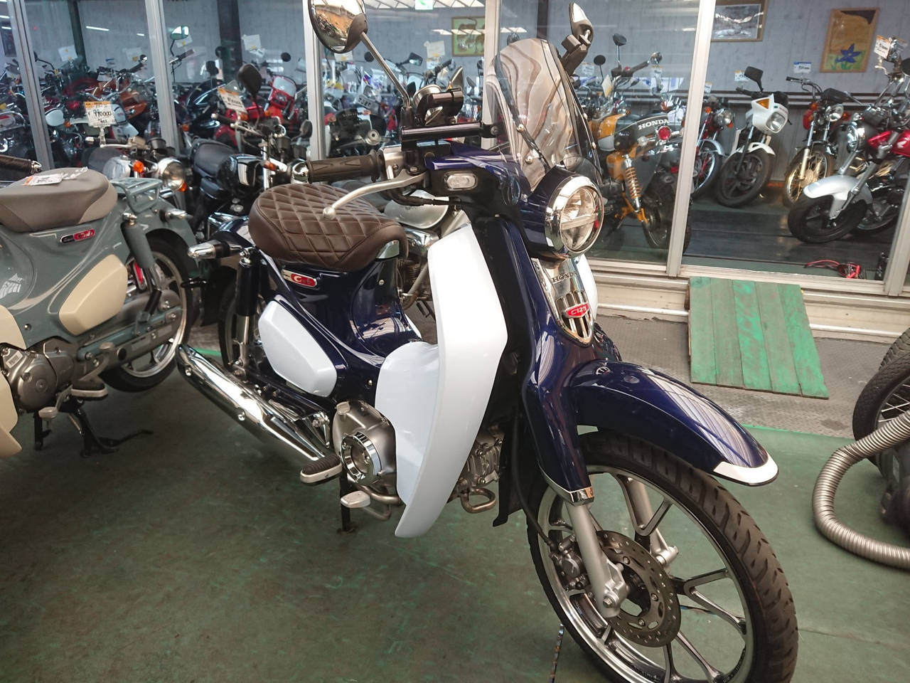 Honda SUPER CUB125 2019