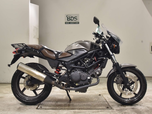 Honda VTR250 2017