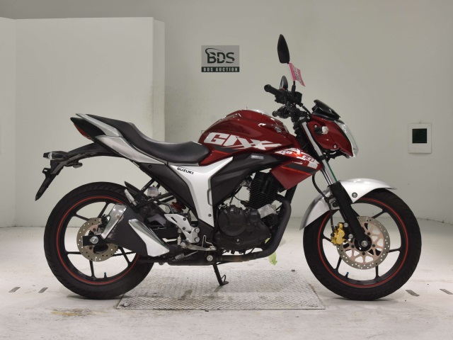 Suzuki GIXXER150