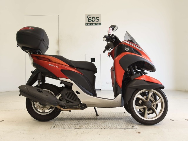 Yamaha TRICITY 125 2001