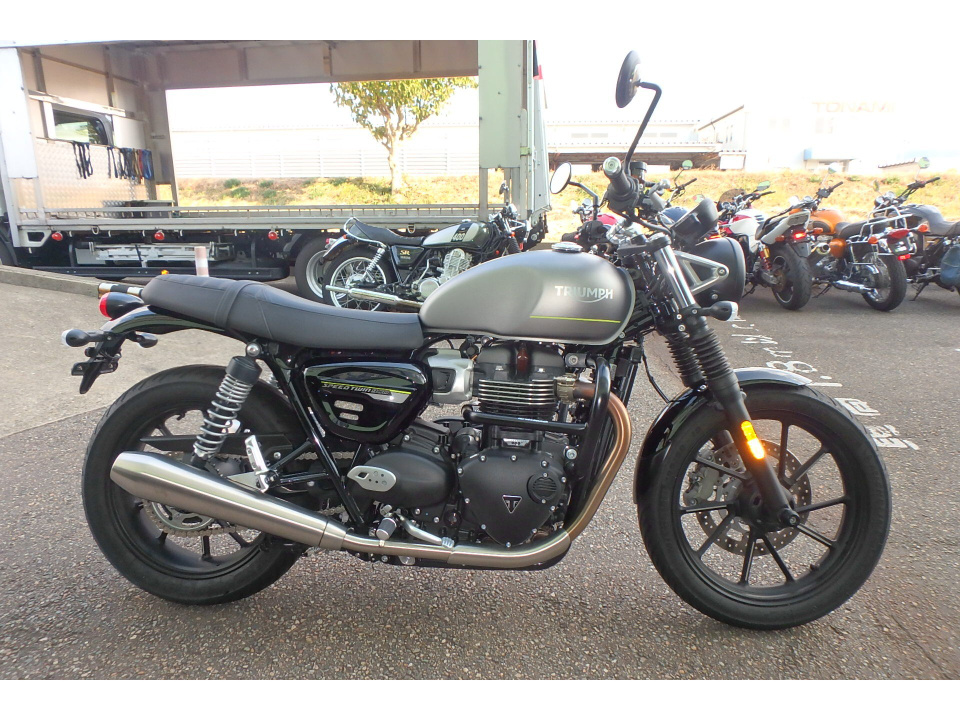 Triumph BONNEVILLE 2023