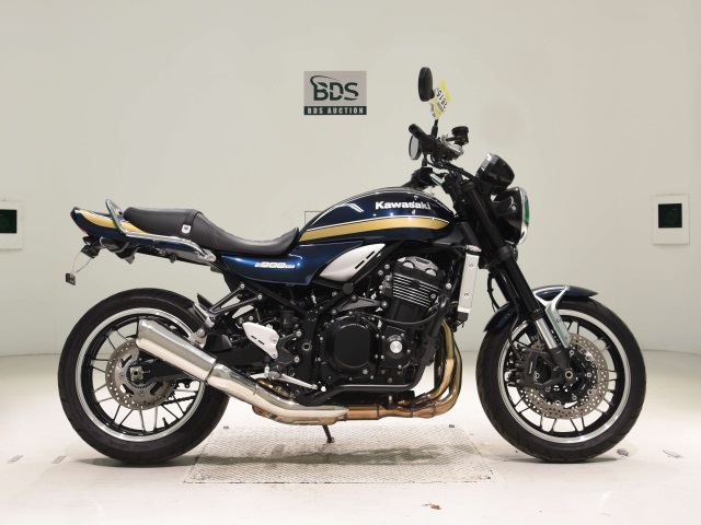 Kawasaki Z900RS 2023