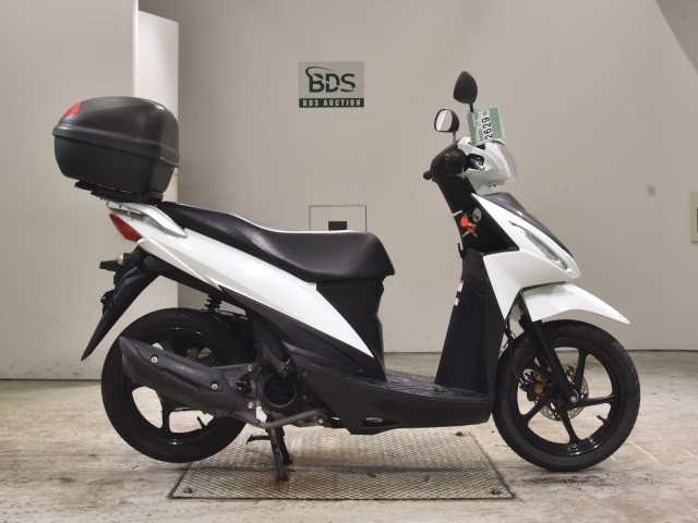 Suzuki ADDRESS V110