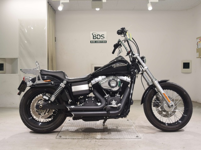 HD STREETBOB FXDB1580 2011