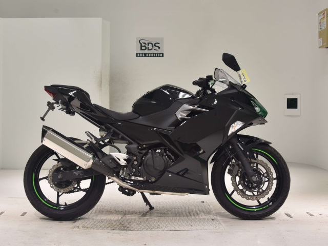 Kawasaki NINJA400 2018