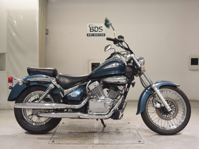 Suzuki INTRUDER 250LC 2003