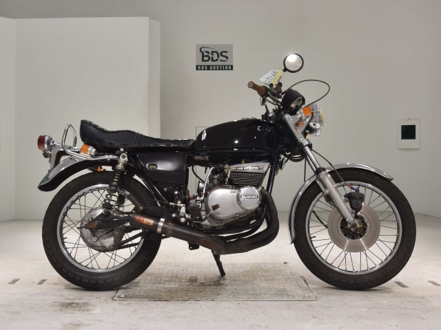 Suzuki GT380 1977