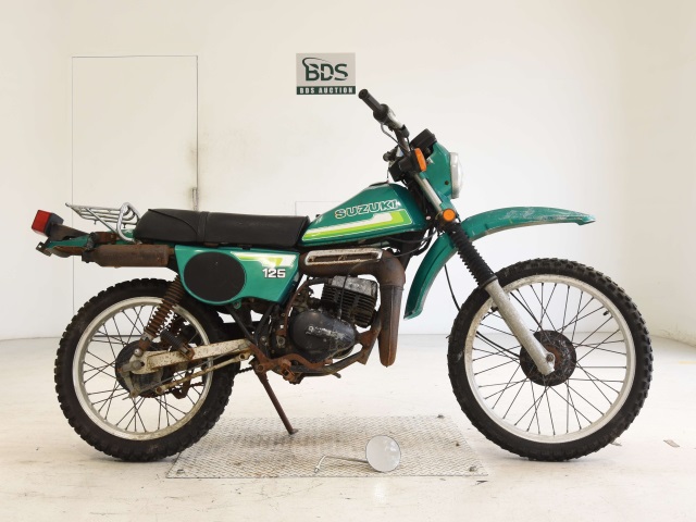 Suzuki TS125