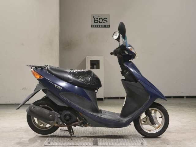 Suzuki ADDRESS V50