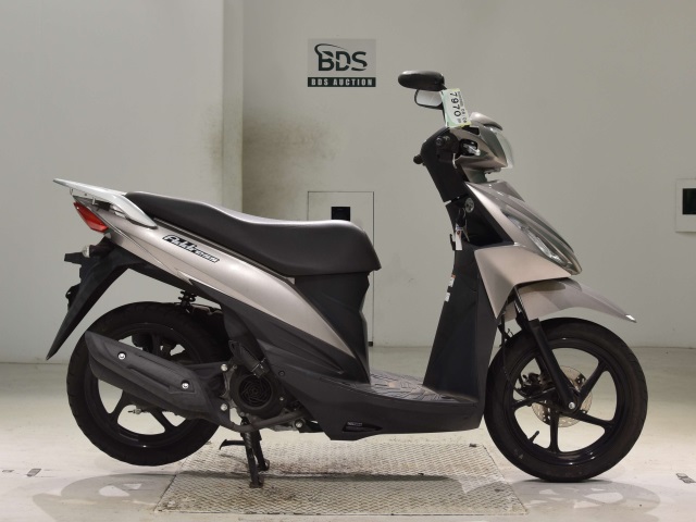 Suzuki ADDRESS V110