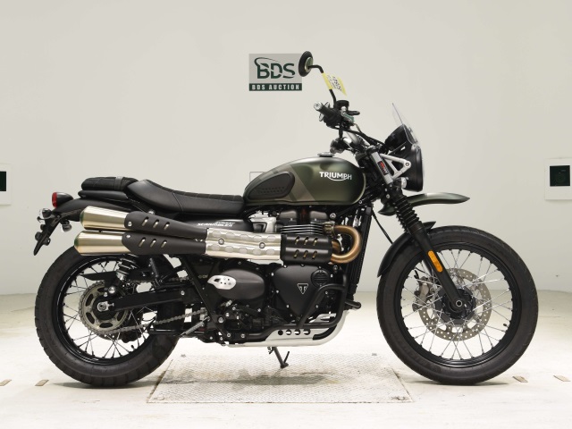Triumph ｽﾄﾘｰﾄSCRAMBLER 2021