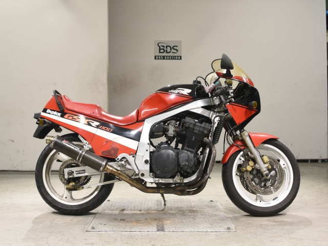Suzuki GSX-R1100 2051