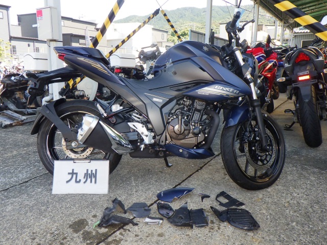 Suzuki GIXXER250