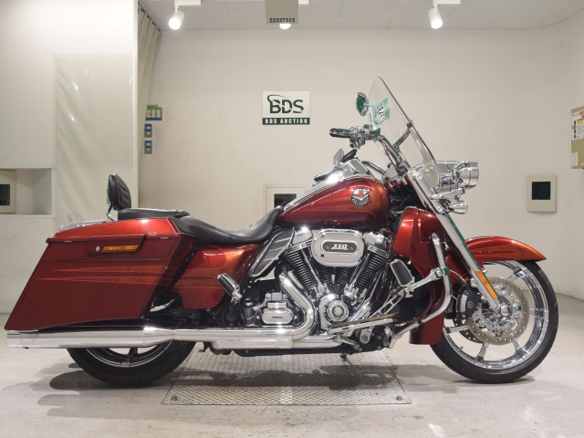 HD FLHRSE1800 CVO 2013