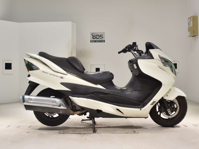 Suzuki SKYWAVE 250S