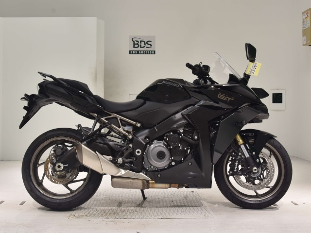 Suzuki GSX-S1000GT 2023