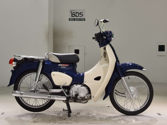 Honda C110 2020