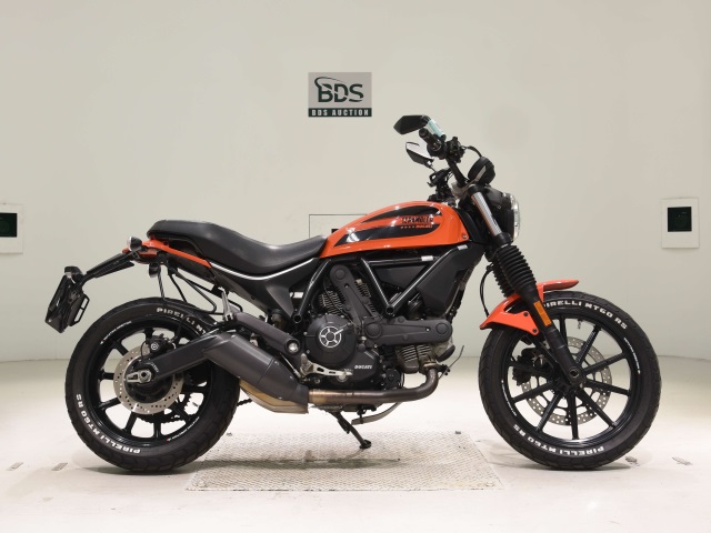 Ducati SCRAMBLER SIXTY2 2016
